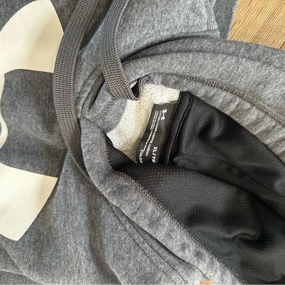 Under Armour Hoodie Bundle of 3 - Picture 12 of 12